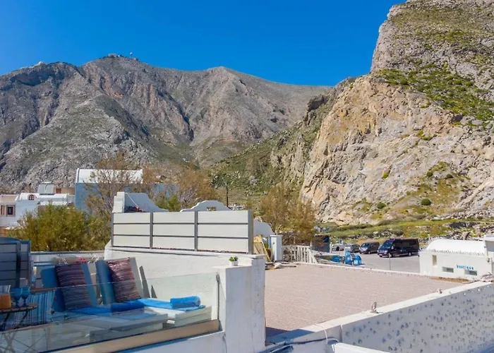 Golden Secret House * بيريسا